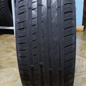 215/50r17 Aptany