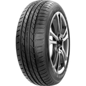 Maxtrek 215/55r17 tyre