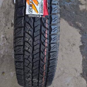 235/65 R17 Yokohama tyre