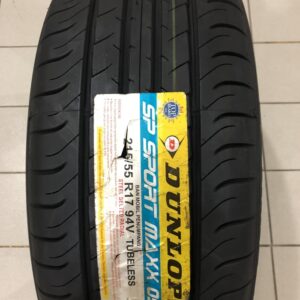 215/55 R17 Dunlop Sport Max Tyres