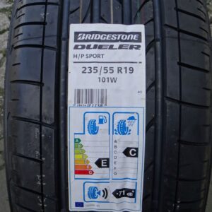 235/55 R19 Bridgestone Dueler tyre