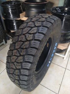 265/75R16 Galaxia tyres
