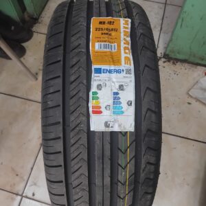 Mirage 225/45R17
