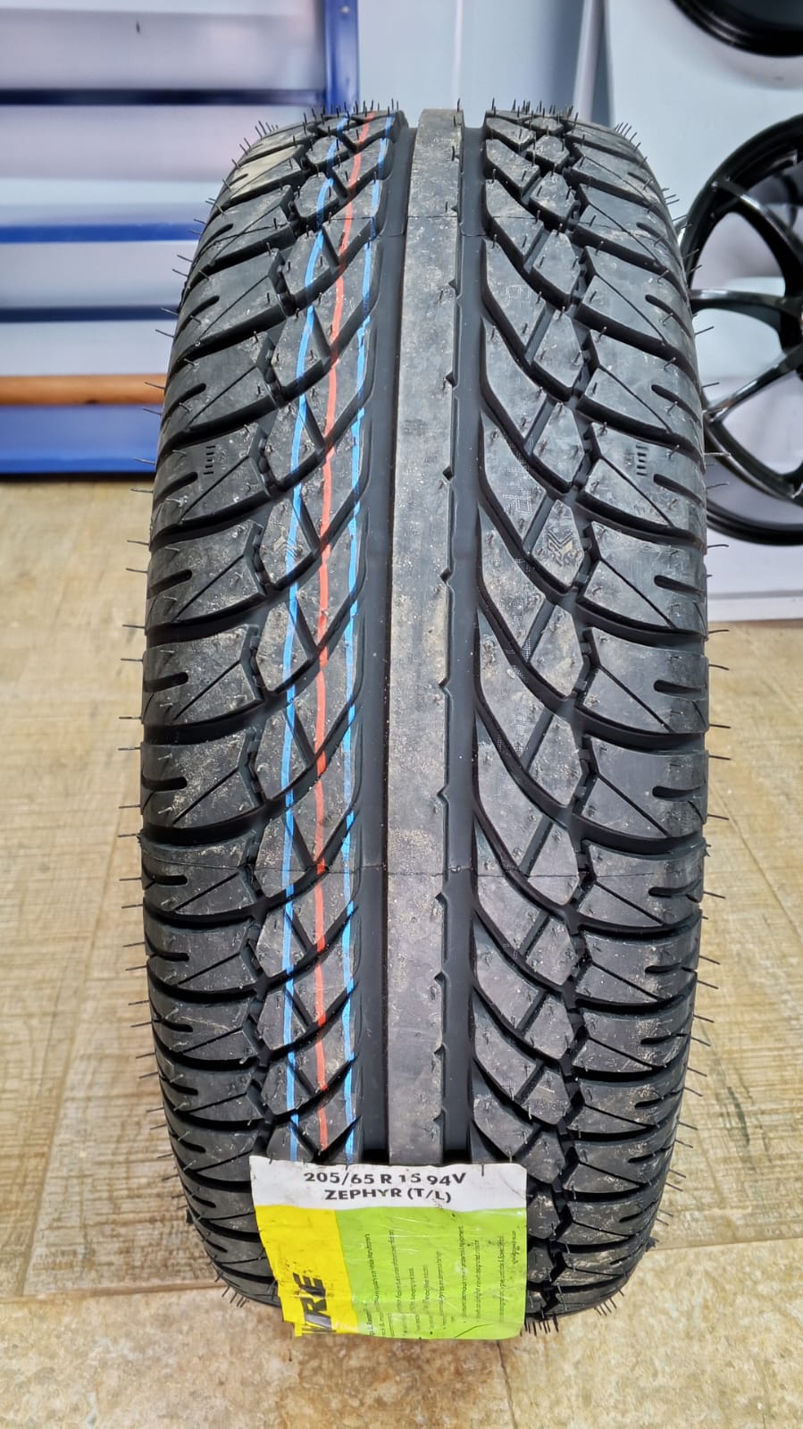 195/65R15 JK ZEPHYR