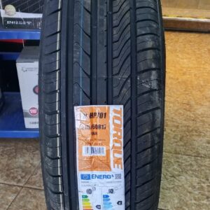 215/60R17 TORQUE